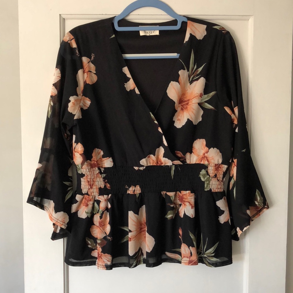 Anthropologie Ember, black sheer sleeve, lined floral top. Size XL, lined. NWOT
